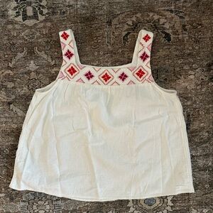 Cream Knit Top with adorable detailing. Linen blend